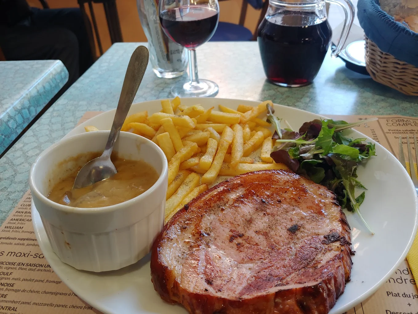 Plats maison au Bar Central de Sospel